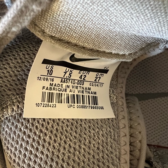 SOLD Nike Air Max Fury women’s size 10 LIKE NEW - Picture 8 of 8